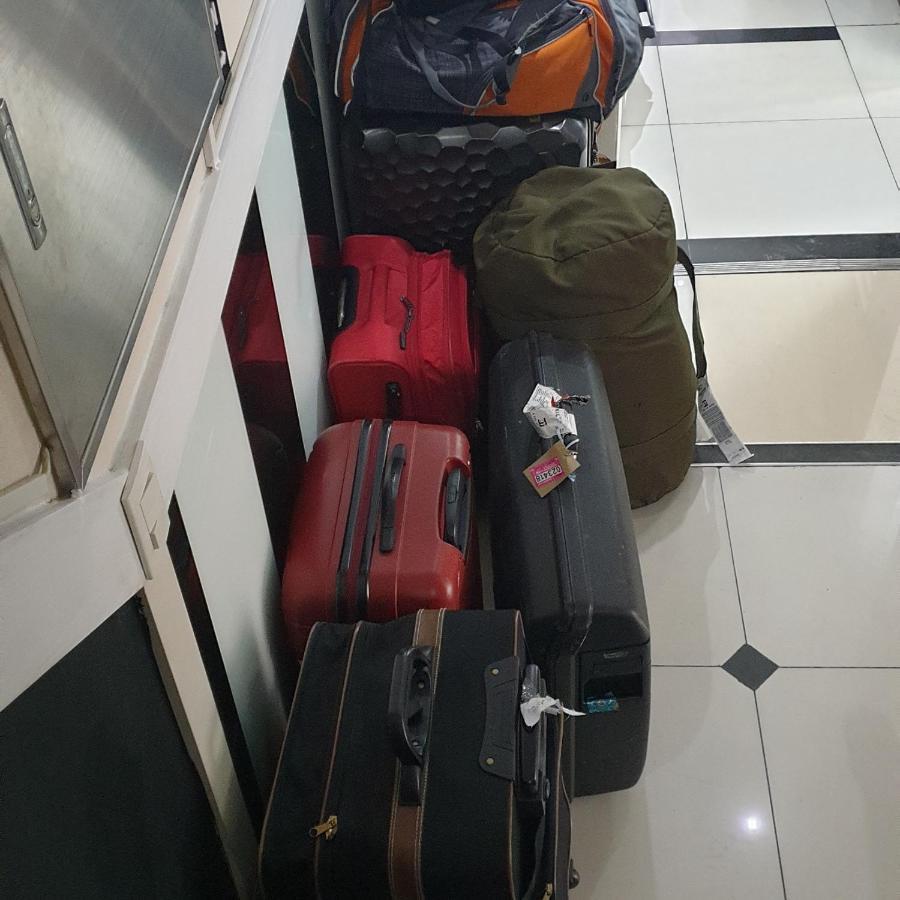 Oppa Hostel Sinchon-Hongdae Сеул Экстерьер фото