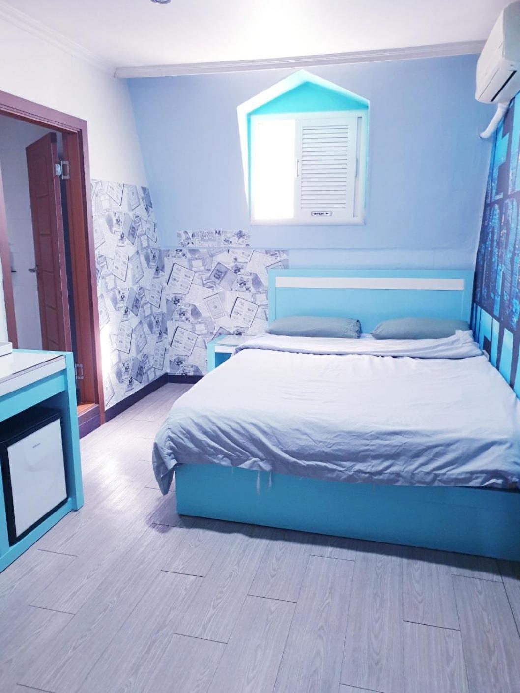 Oppa Hostel Sinchon-Hongdae Сеул Экстерьер фото